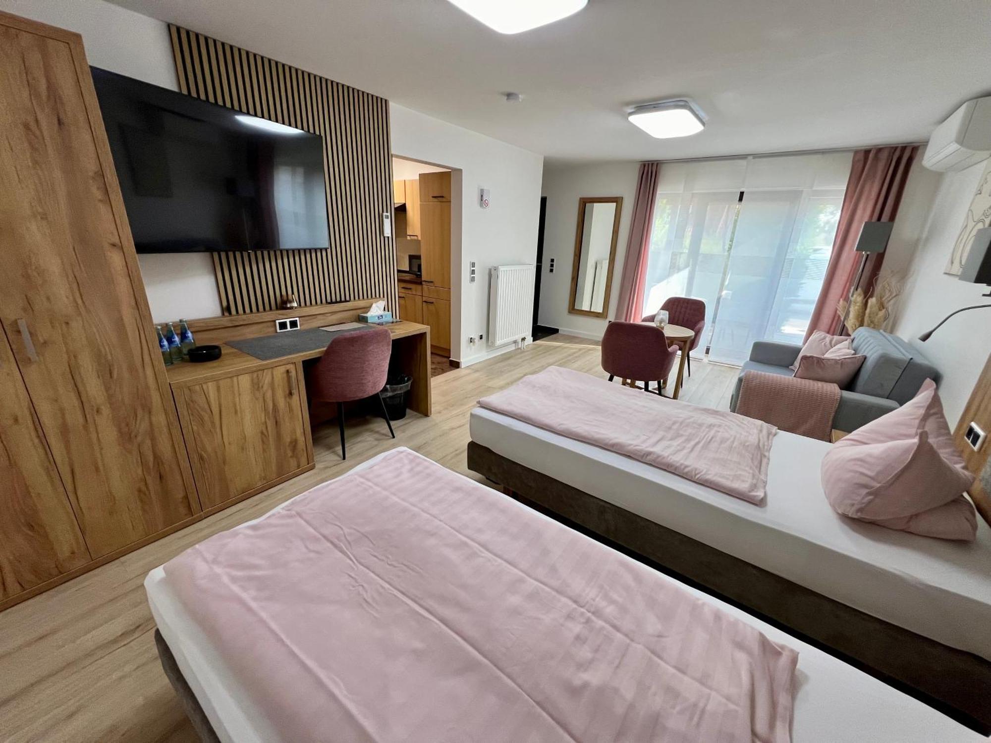 Apartment -Amalia- Mit Klimaanlage & Ueberdachte Terrasse Ergersheim 外观 照片